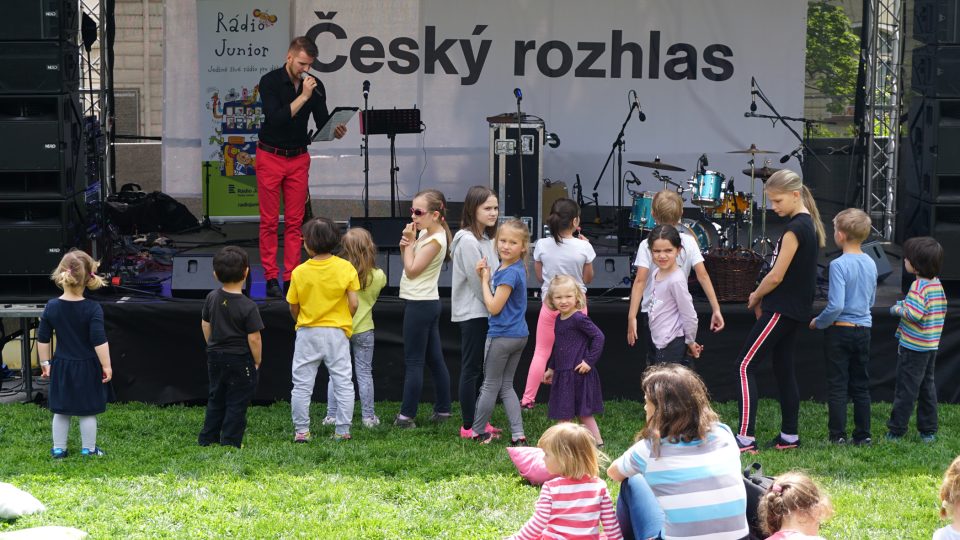 Děti se na Dni oteřených dvěří českého rozhlasu rozhodně nenudily.