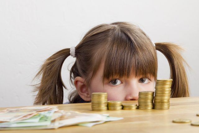 I děti se mohou naučit šetřit | foto: Shutterstock