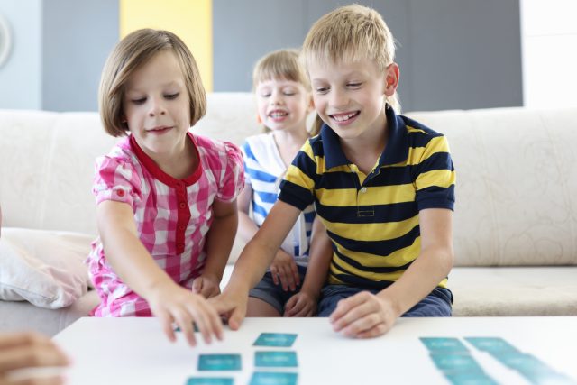 Při karetních hrách bývá veselo | foto: Shutterstock