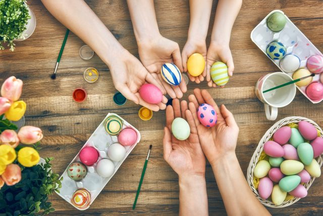 Roman Víšek se zeptal svých hostů,  jak se baví o Velikonocích | foto: Shutterstock