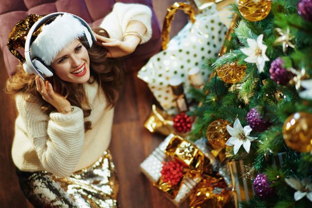 Užijte si hudební vánoční novinky roku 2020 | foto: Shutterstock