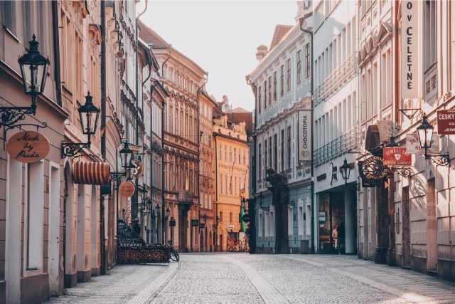 Celetná ulice v Praze vděčí za svůj název jednomu starému řemeslu | foto:  Magicak,  Shutterstock